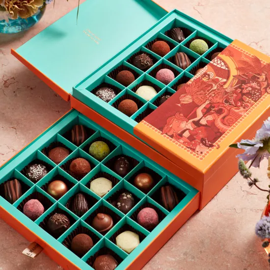 Fortnum's Favourites Milk, Dark & White Chocolate Selection, 525g product image