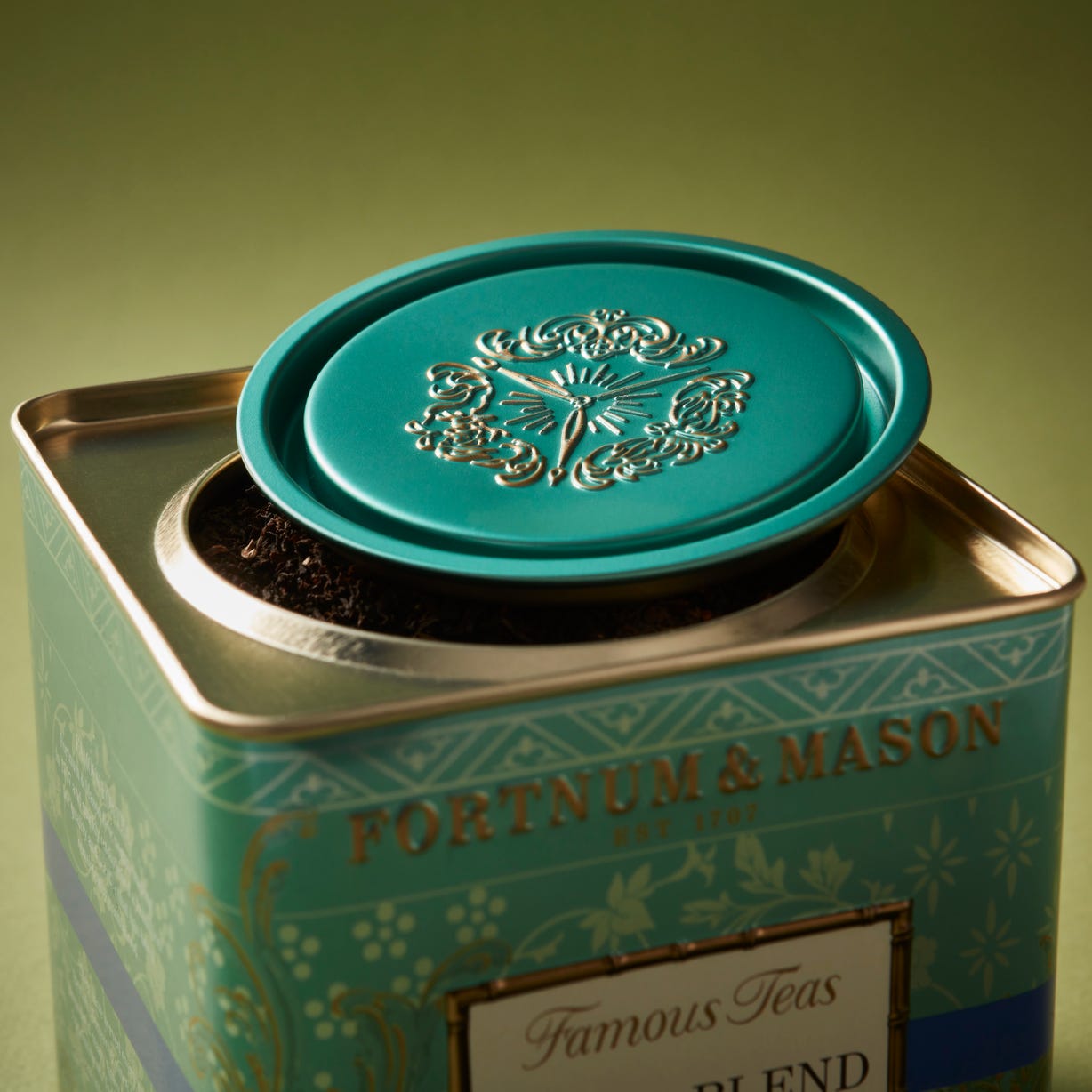 Royal Blend Tea, 250g Loose Leaf Caddy