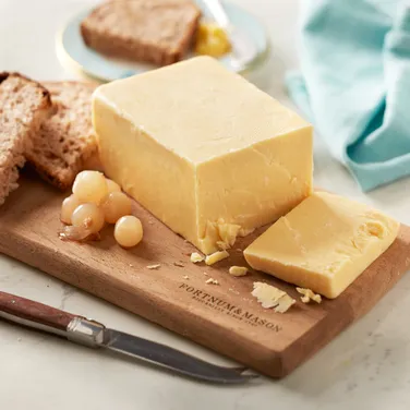 Somerset Reserve Cheddar, 800g