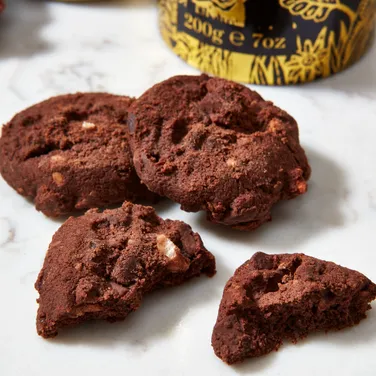 Dark Chocolate Macadamia Nut Biscuits, 200g