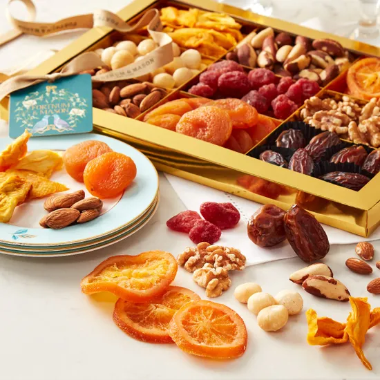 Mixed Fruit & Nut Gift Box, Large, 875g product image