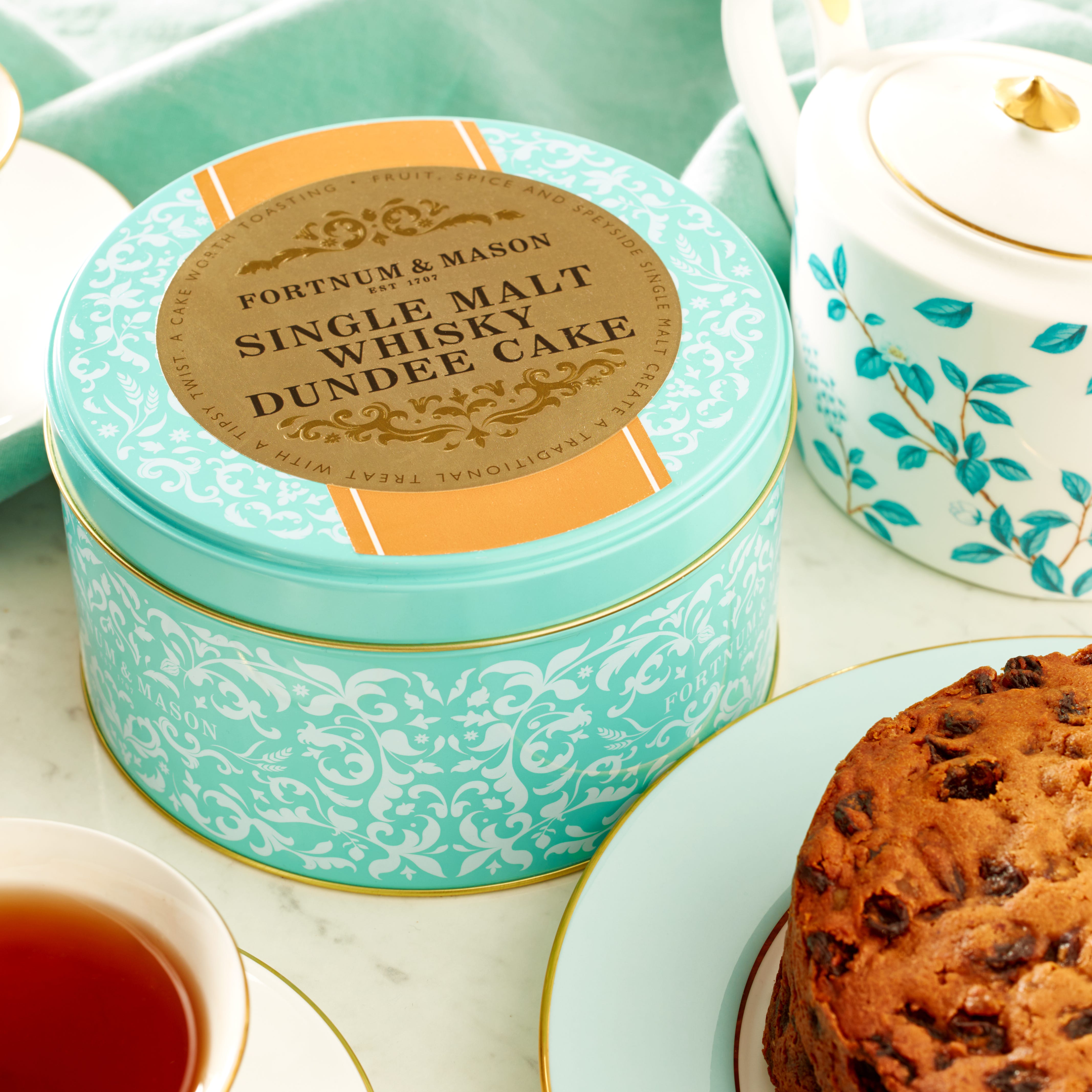 Whisky Dundee Cake, 750g, Fortnum & Mason