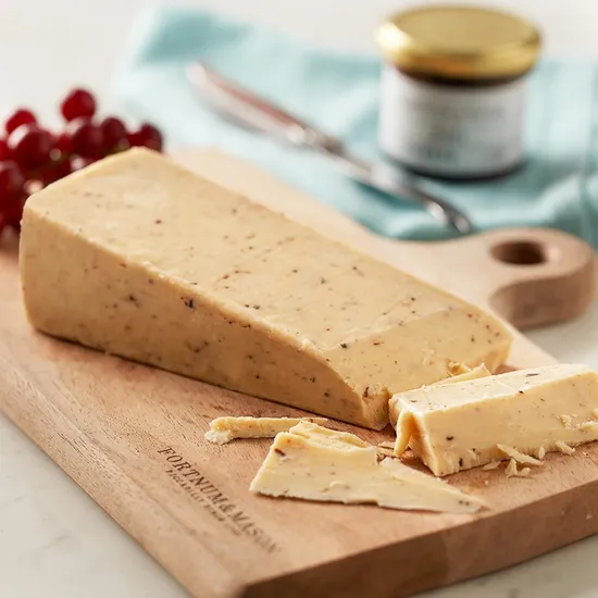 Truffled Cheddar Wedge, 400g product image