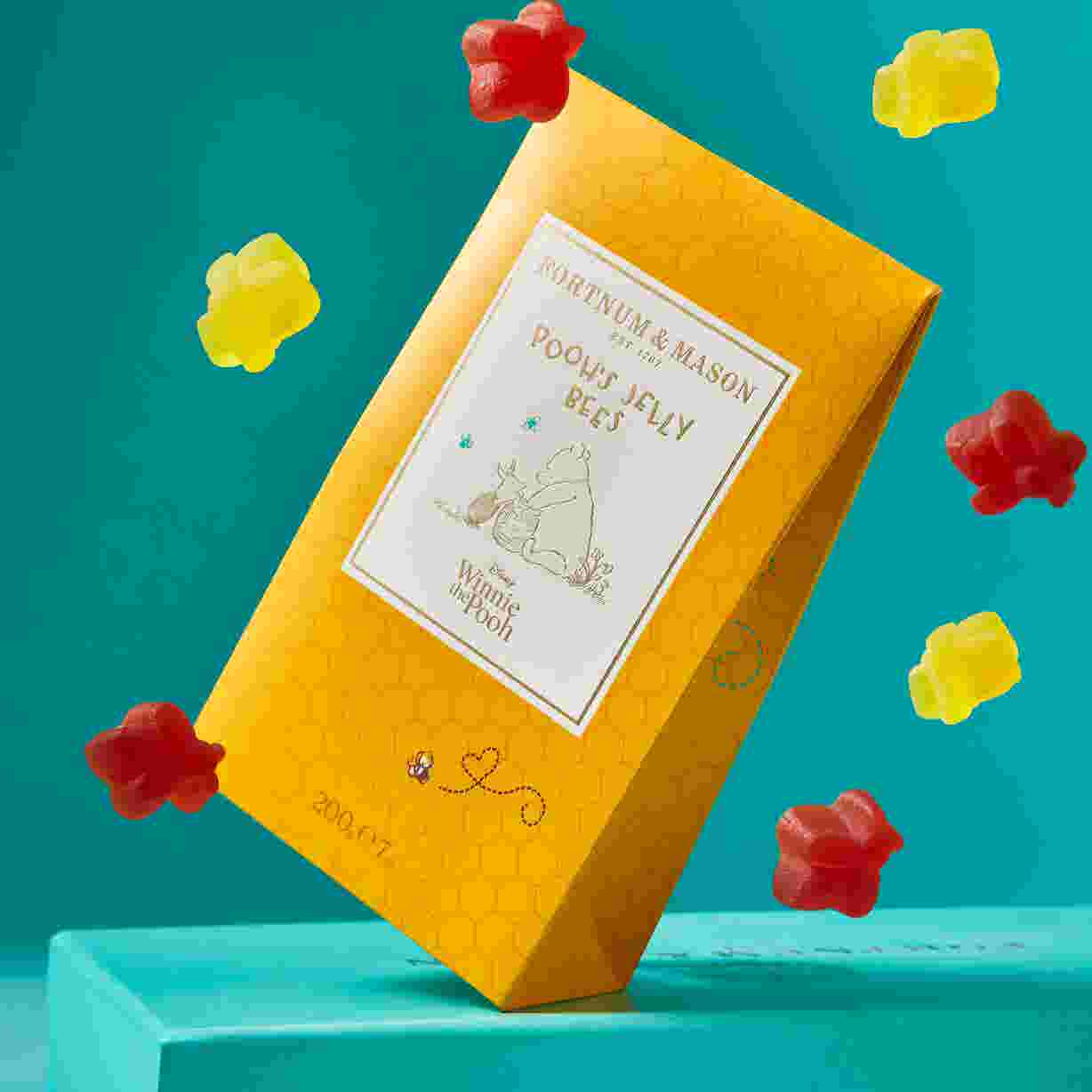 Disney Winnie the Pooh Hunny Pot Hamper