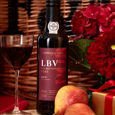 The Fortnum's Classic Christmas Hamper