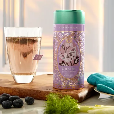 Grace Botanical Infusion Tin, 15 Silky Tea Bags, 37.5g