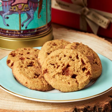 Mini Merry Go Round Musical Biscuit Tin, 150g