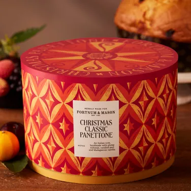 Christmas Classic Panettone, 900g