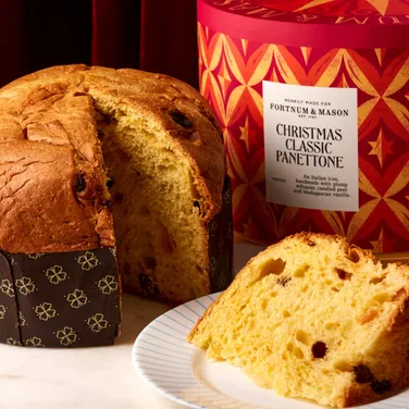 Christmas Classic Panettone, 900g