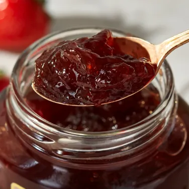 Strawberry & Fortnum's Champagne Preserve 200g