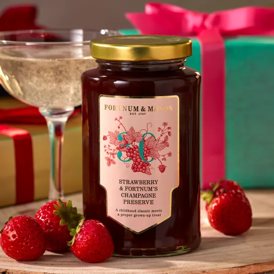 Strawberry & Champagne Preserve 340g product image