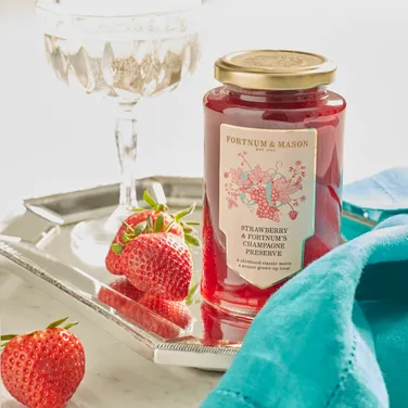 Strawberry & Champagne Preserve 340g