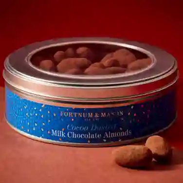 Cocoa Dusted Milk Chocolate Almonds, 380g