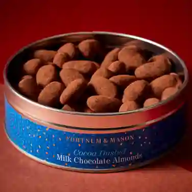 Cocoa Dusted Milk Chocolate Almonds, 380g