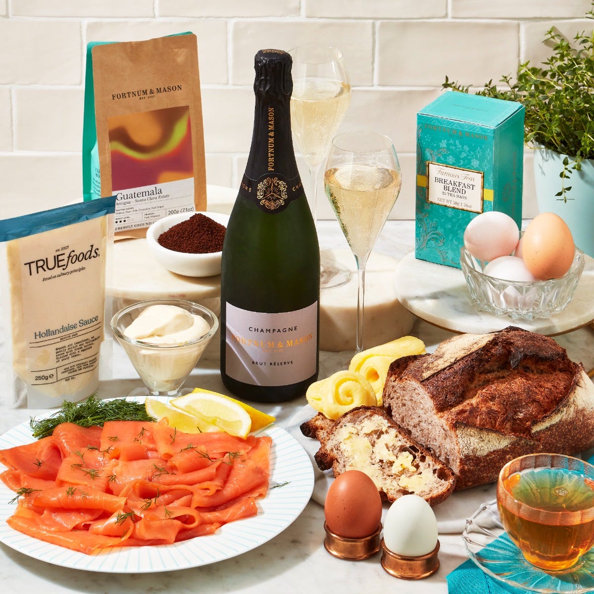 The Champagne Breakfast Box
