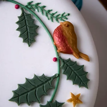 Iced Christmas Cake with Holly Decoration, 1.1kg