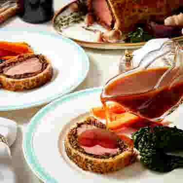 Classic Beef Wellington for 6-8