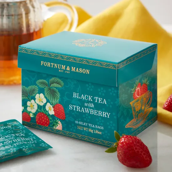 Black Tea with Strawberry, 15 Silky Tea Bags, 30g product image