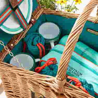 Fortnum’s Huntsman Picnic Hamper for Four