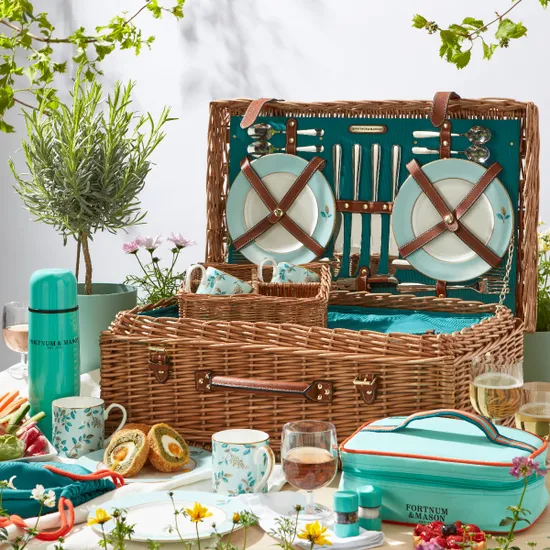 Fortnum’s Camellia Picnic Hamper for Four product image