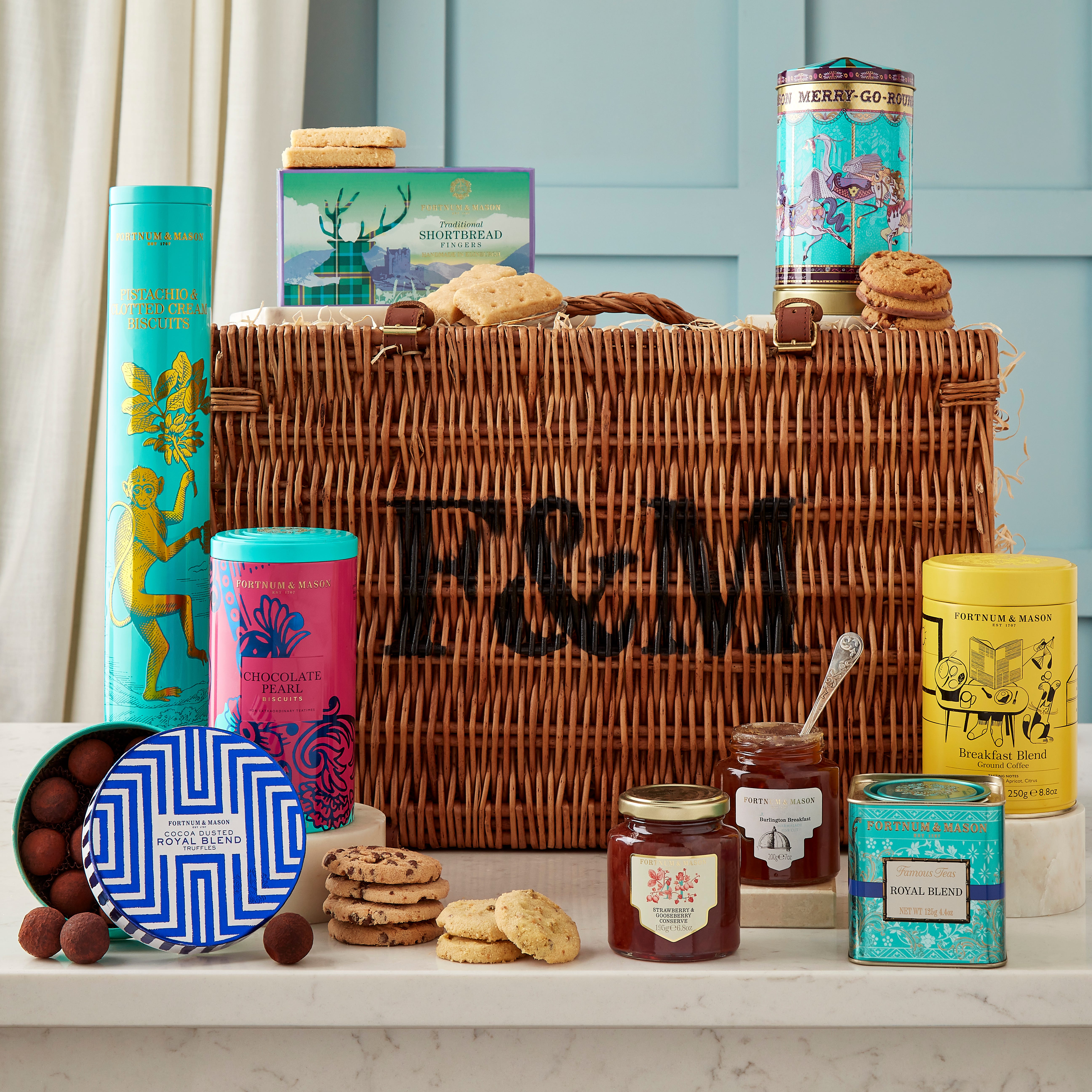 The Express Hamper, Biscuits, Teas, Marmalades, Preserves, Coffee, Fortnum & Mason