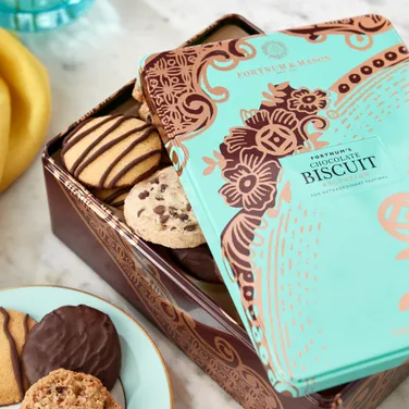 Piccadilly Chocolate Biscuit Selection, 700g