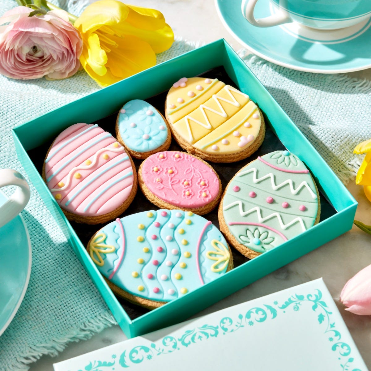 Iced biscuits hotsell