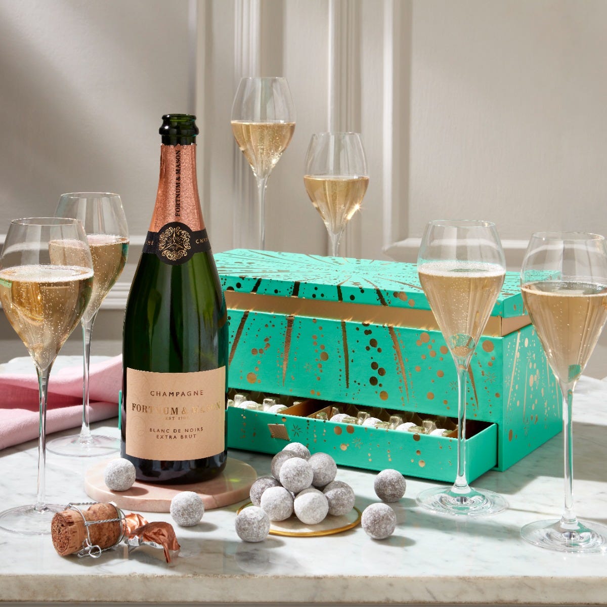 Chocolate and champagne deals gift