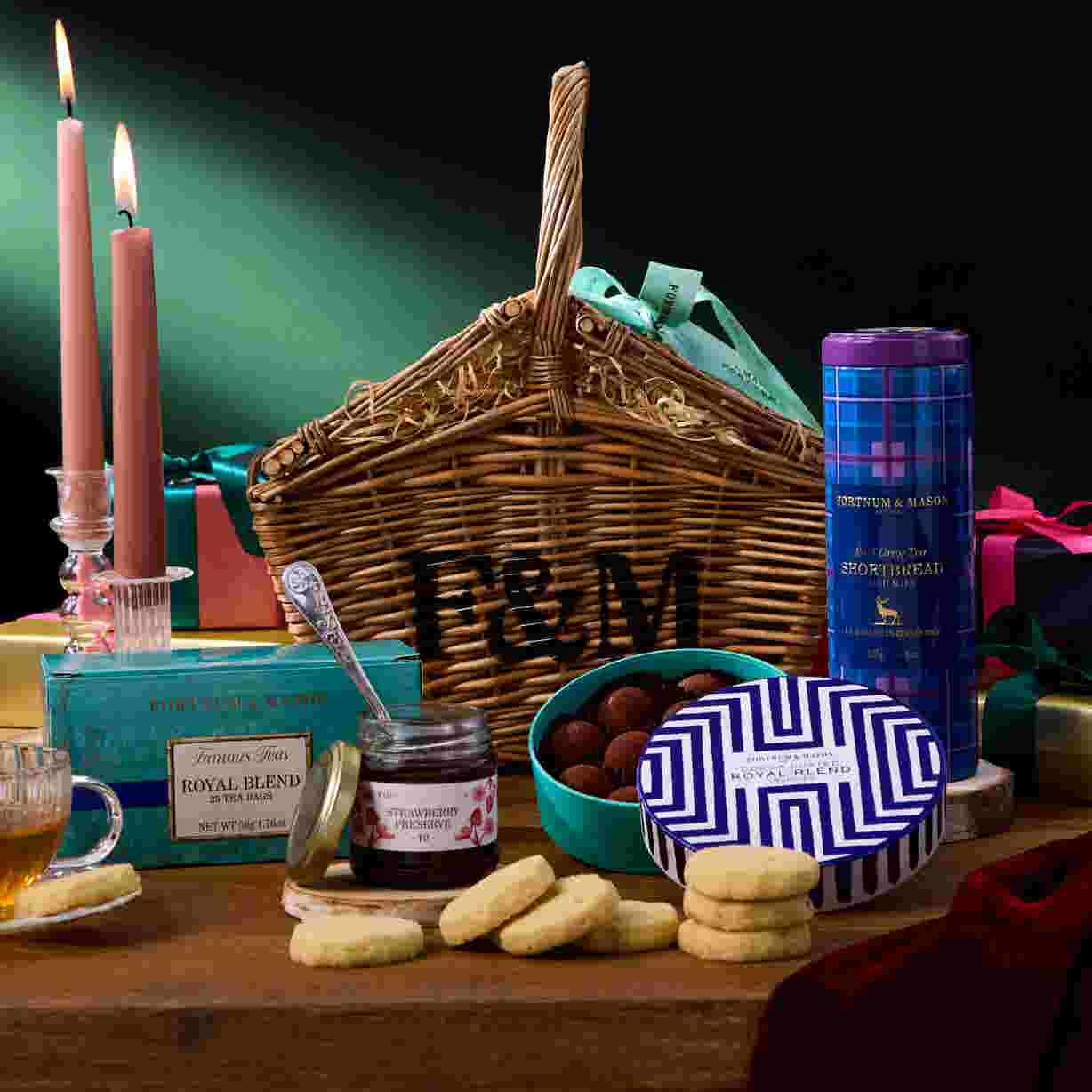 The Taste of Fortnum's Hamper