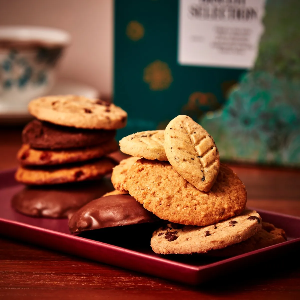 Christmas Biscuit Selection, 650g