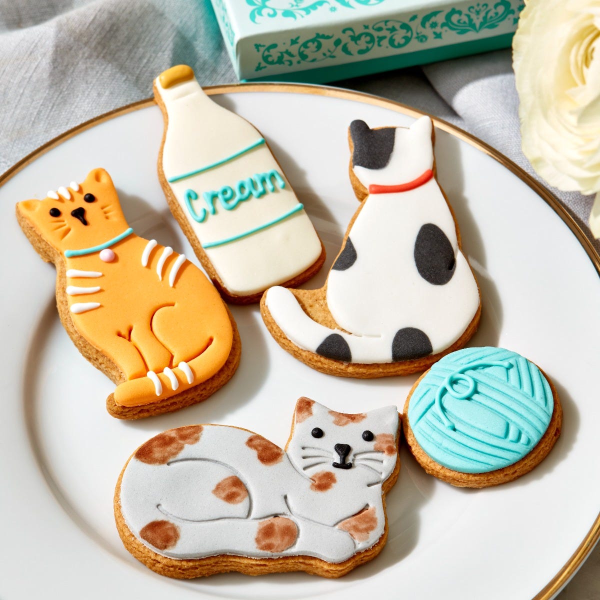 The Cats Got the Cream Iced Biscuits
