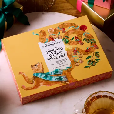 Christmas Petit Fours Almond Mince Pies, 210g