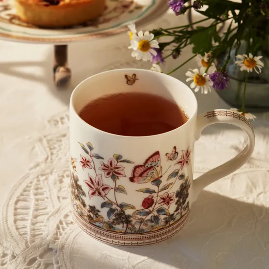 Fortnum's Wild Garden Landscape Mug product image