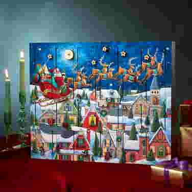 Santa in Sleigh Unfilled Advent Calendar