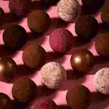 Fortnum’s Favourites Truffle Advent Calendar, 270g