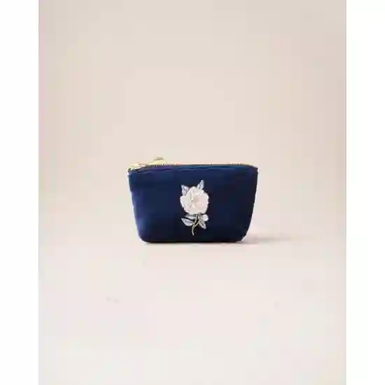 Elizabeth Scarlett Exclusive Camelia Flower Coin Purse product image