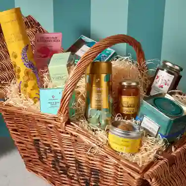 The Fortnum's Classic Collection Hamper
