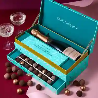 The Personalised Champagne Celebration Box