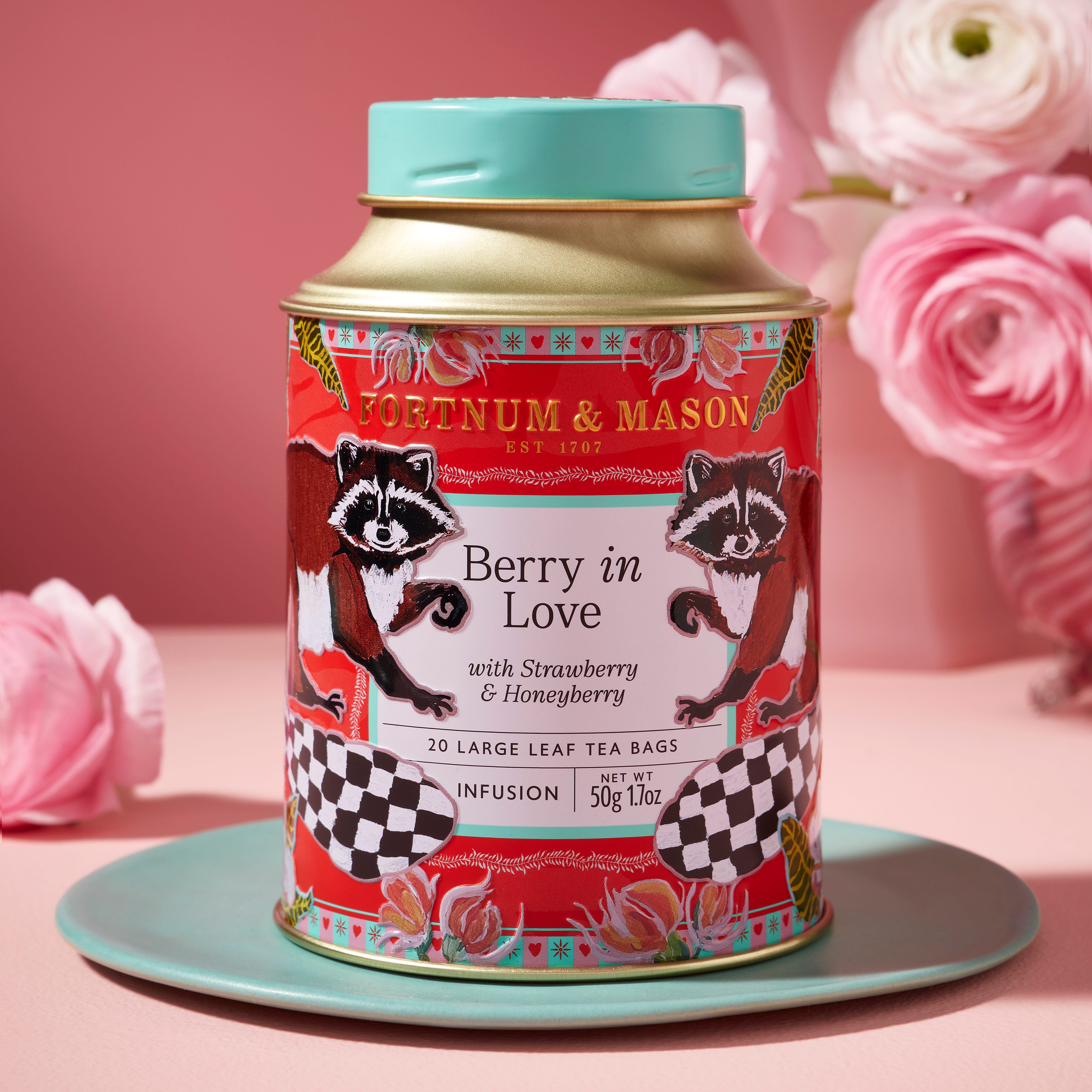 Berry in Love, 20 Silky Tea Bag Tin, 50g product image