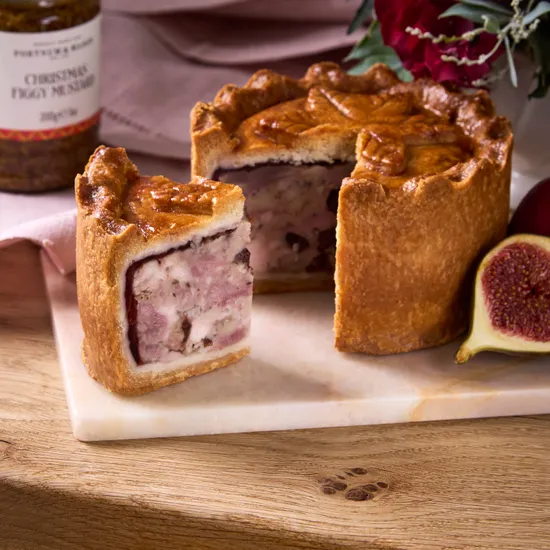 The Christmas Feast Pie, 790g product image