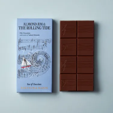 Milk Chocolate Salted Almond Bar, 80g
