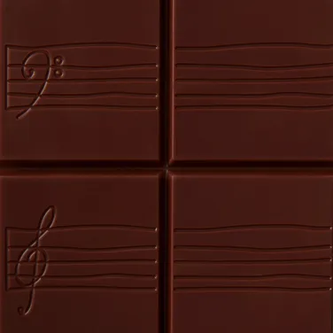 Milk Chocolate Marc de Champagne Filled Bar, 80g