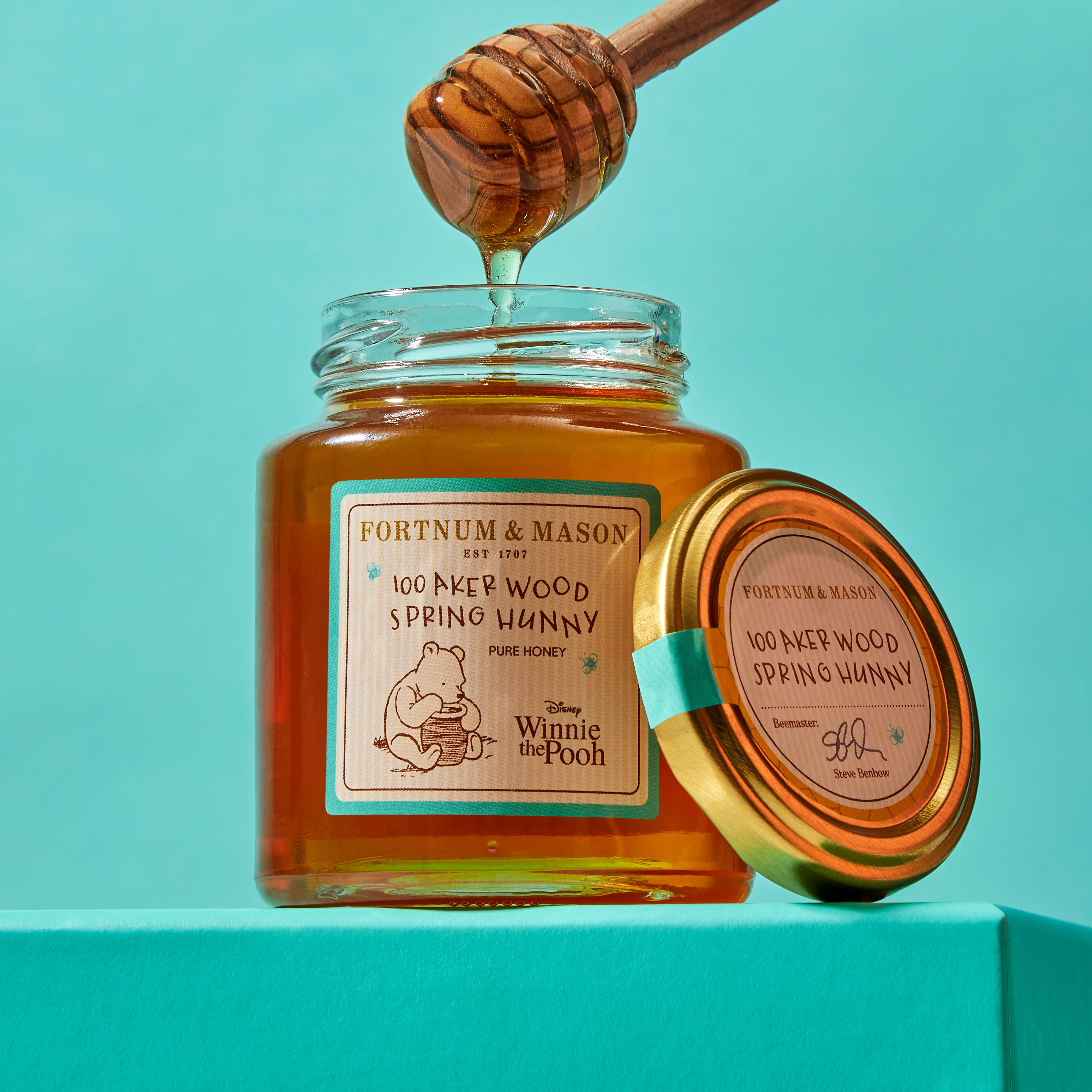 Disney Winnie the Pooh 100 Aker Wood Spring Hunny, 227g product image