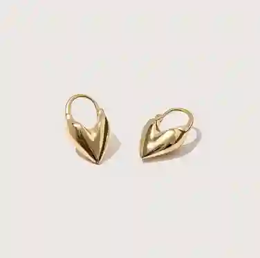 O Roscida Heart Hoop Earrings Gold