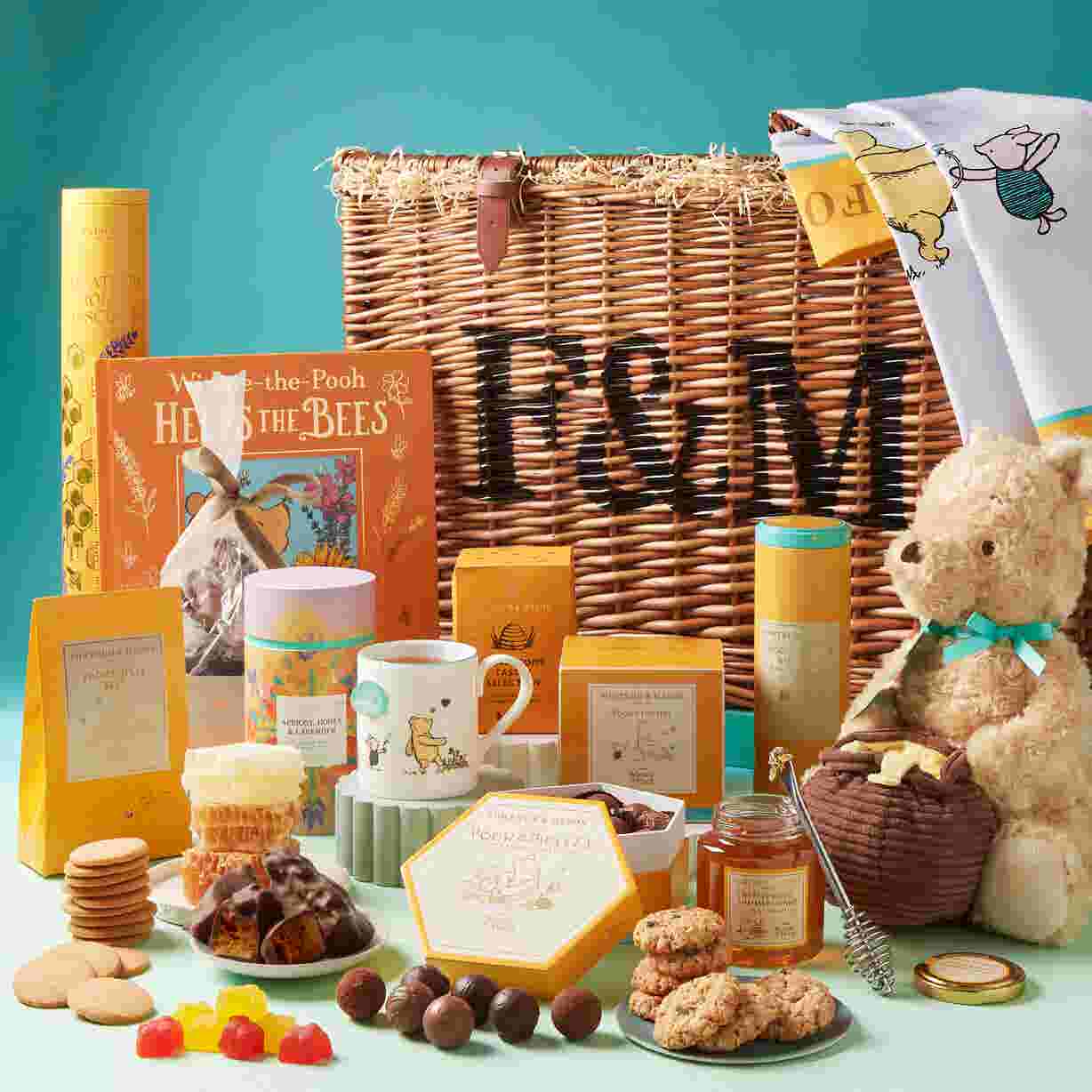 Disney Winnie the Pooh The Collector’s Hamper