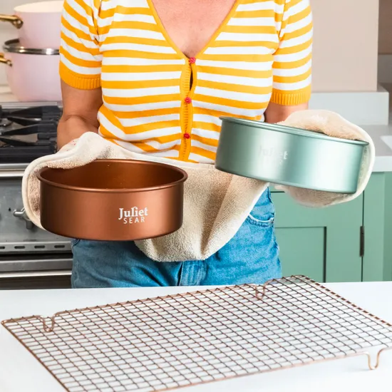 Juliet Sear 8 Inch Cake Tin, Green product image