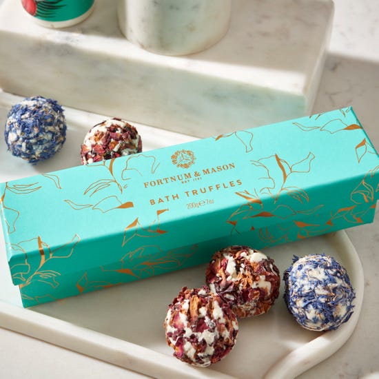 Fortnum's Bath Truffles, 200g product image