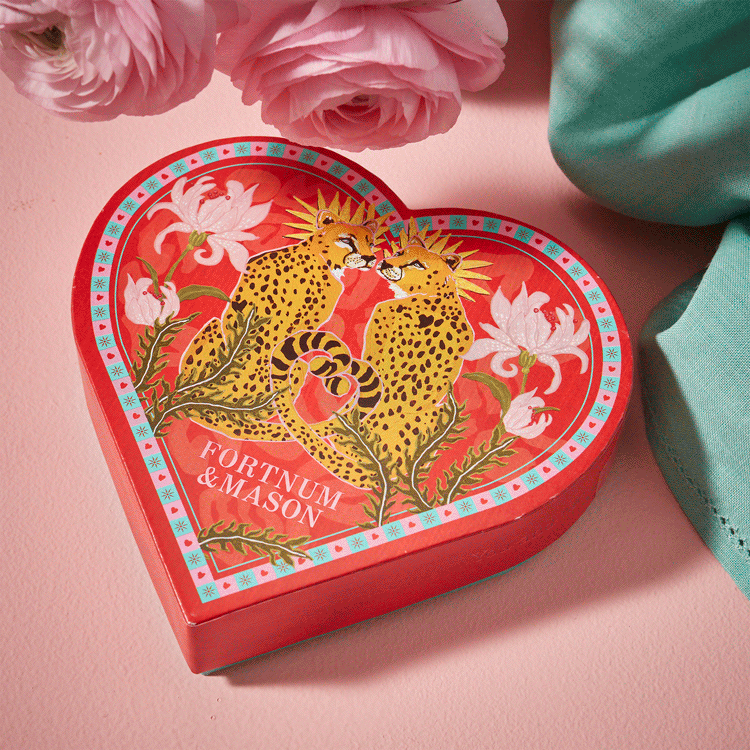 Heart Chocolate Selection Box, 135g