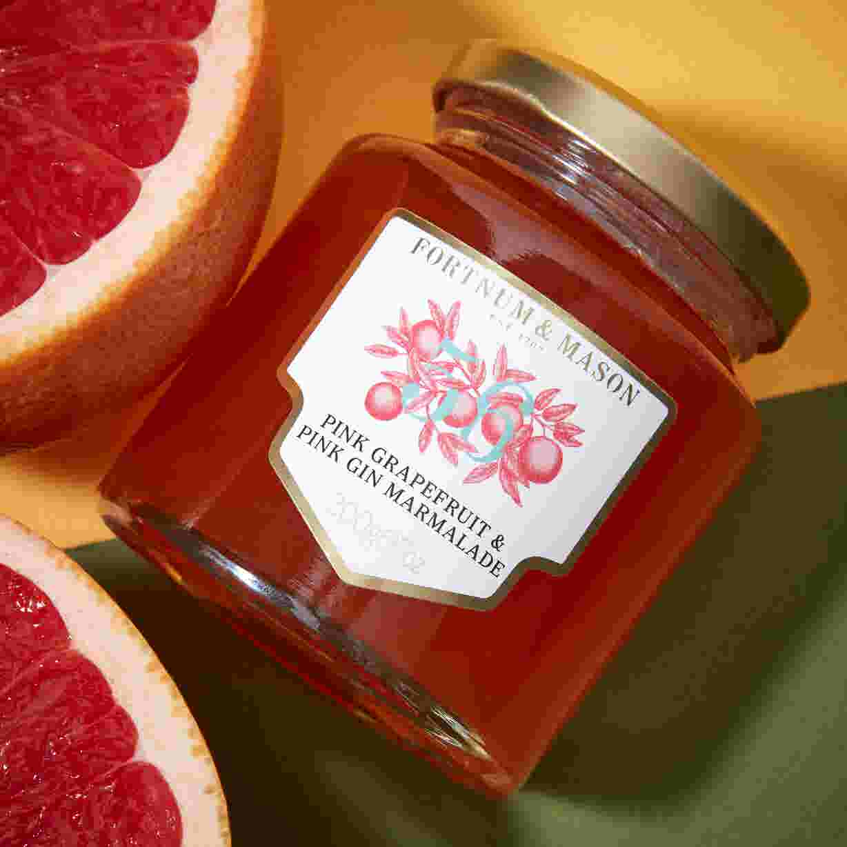 Pink Grapefruit & Fortnum’s Pink Amalthea Gin Marmalade, 200g
