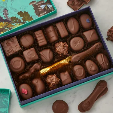 Milk Chocolate Selection Box, 250g